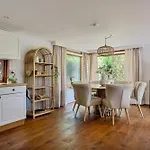 Boshuisje Woodsy 6pers - Nabij Toverland شاليه سيفينُمْ