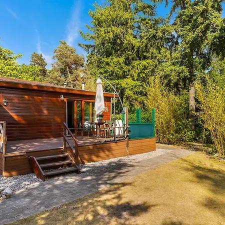 Boshuisje Woodsy 6pers - Nabij Toverland Chalet Sevenum