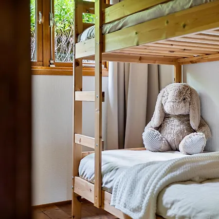 Boshuisje Woodsy 6pers - Nabij Toverland Chalet Sevenum