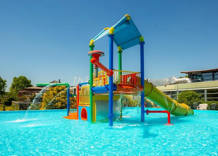 Boshuisje Woodsy 6pers - Nabij Toverland * Sevenum