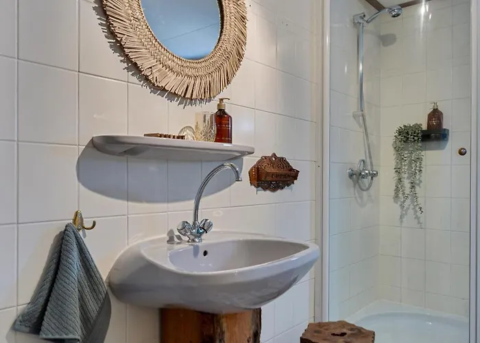 Chalet Boshuisje Woodsy 6pers - Nabij Toverland Sevenum