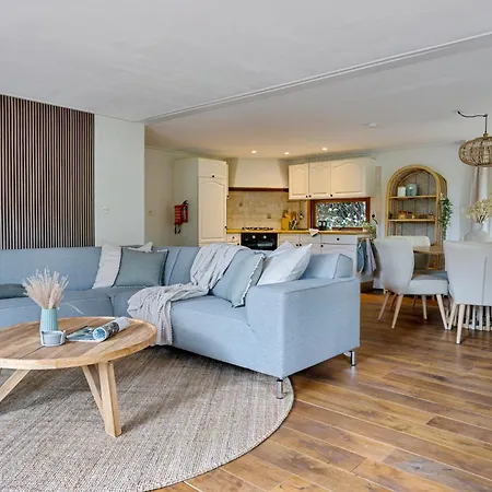 Boshuisje Woodsy 6pers - Nabij Toverland Chalet Sevenum